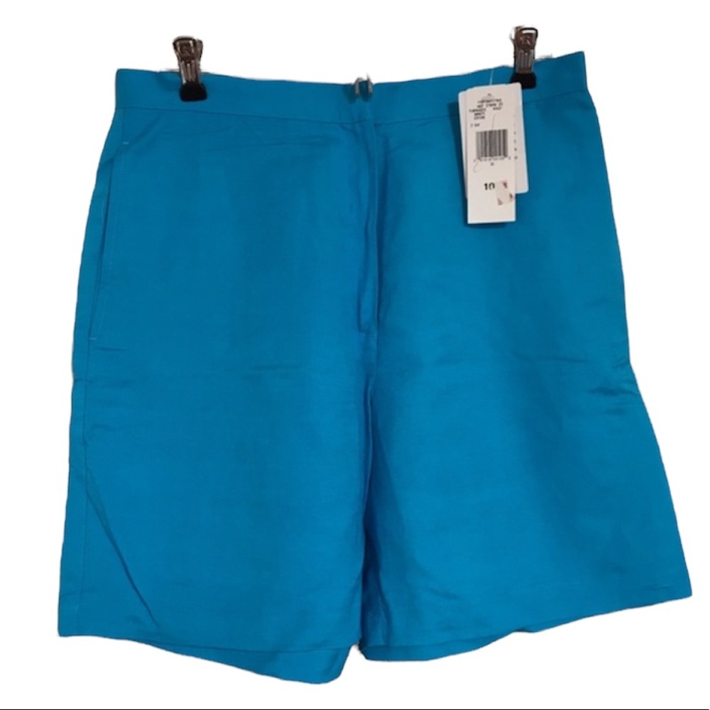 Jones wear shorts